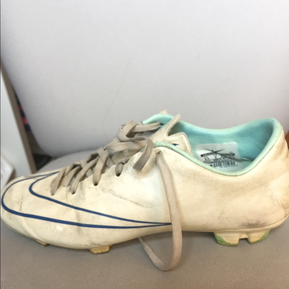 Nike Mercurial Womens Soccer Cleats 6.5